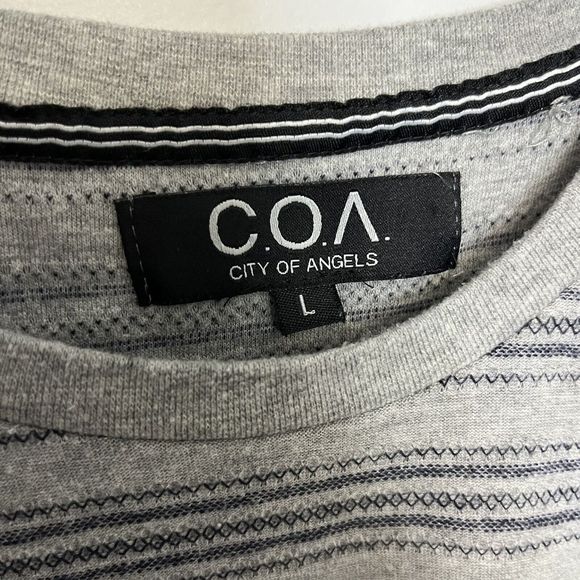 City of Angels COA T Shirt Mens Large Knit Striped Short Sleeve Casual Gray NWOT - Picture 4 of 8